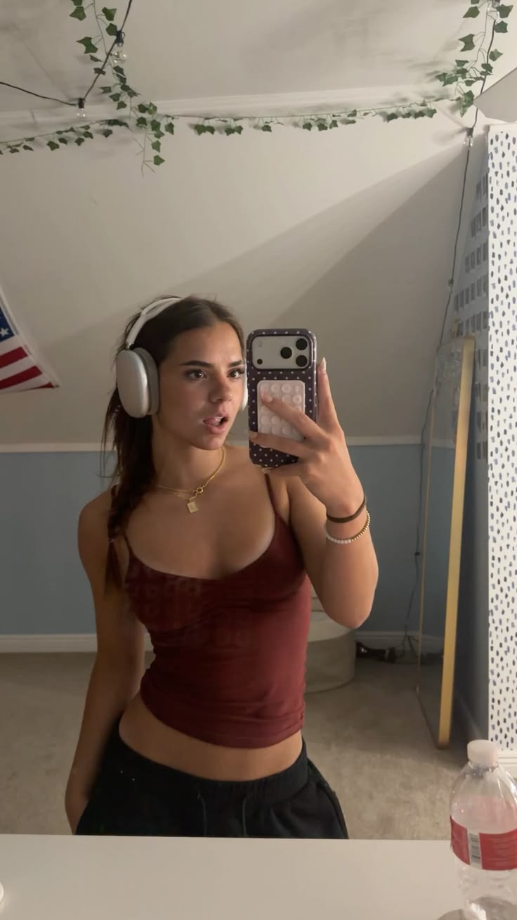 files/mirror_pic.jpg